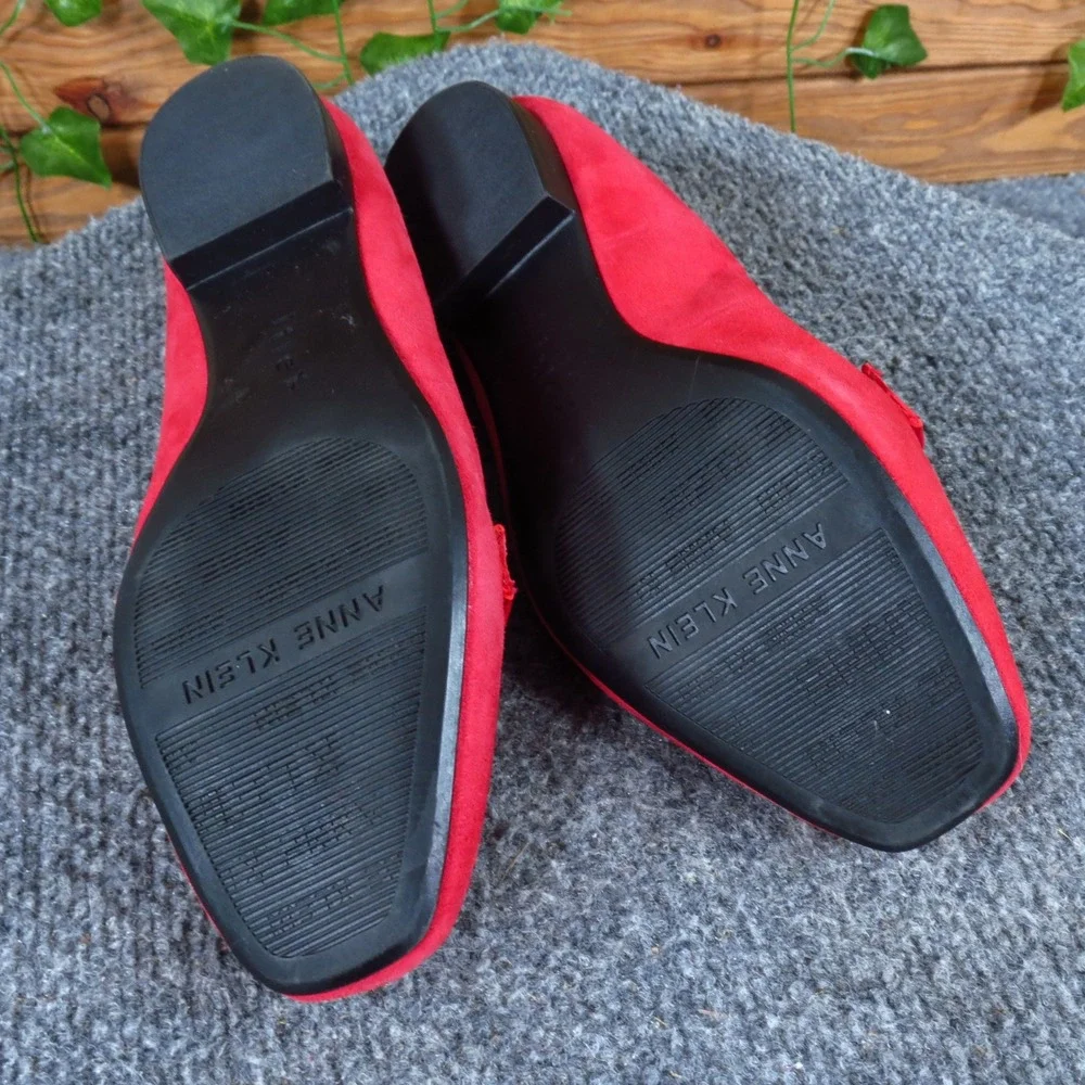 Anne Klein Akidara‎ Women Loafers Size 6M Business Casual Red Suede Patent Trim